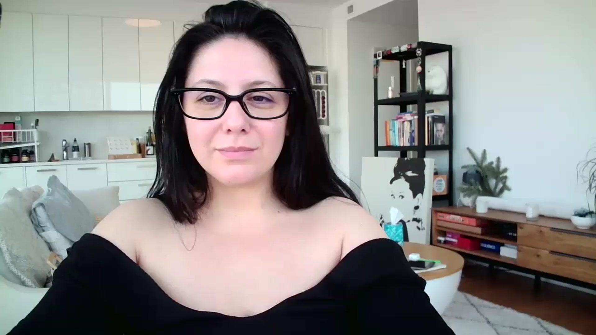 SILKYWOMAN video thumbnail