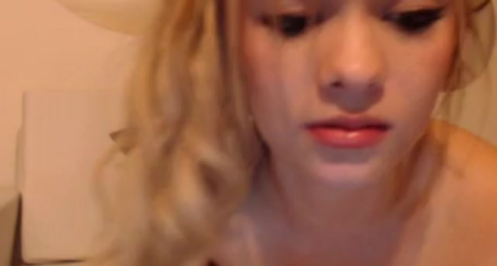 LiliJones video thumbnail
