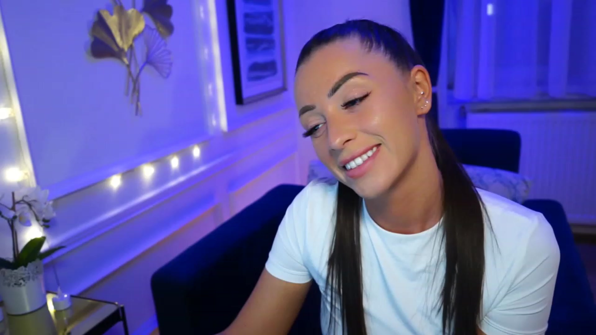 emma_ruby video thumbnail