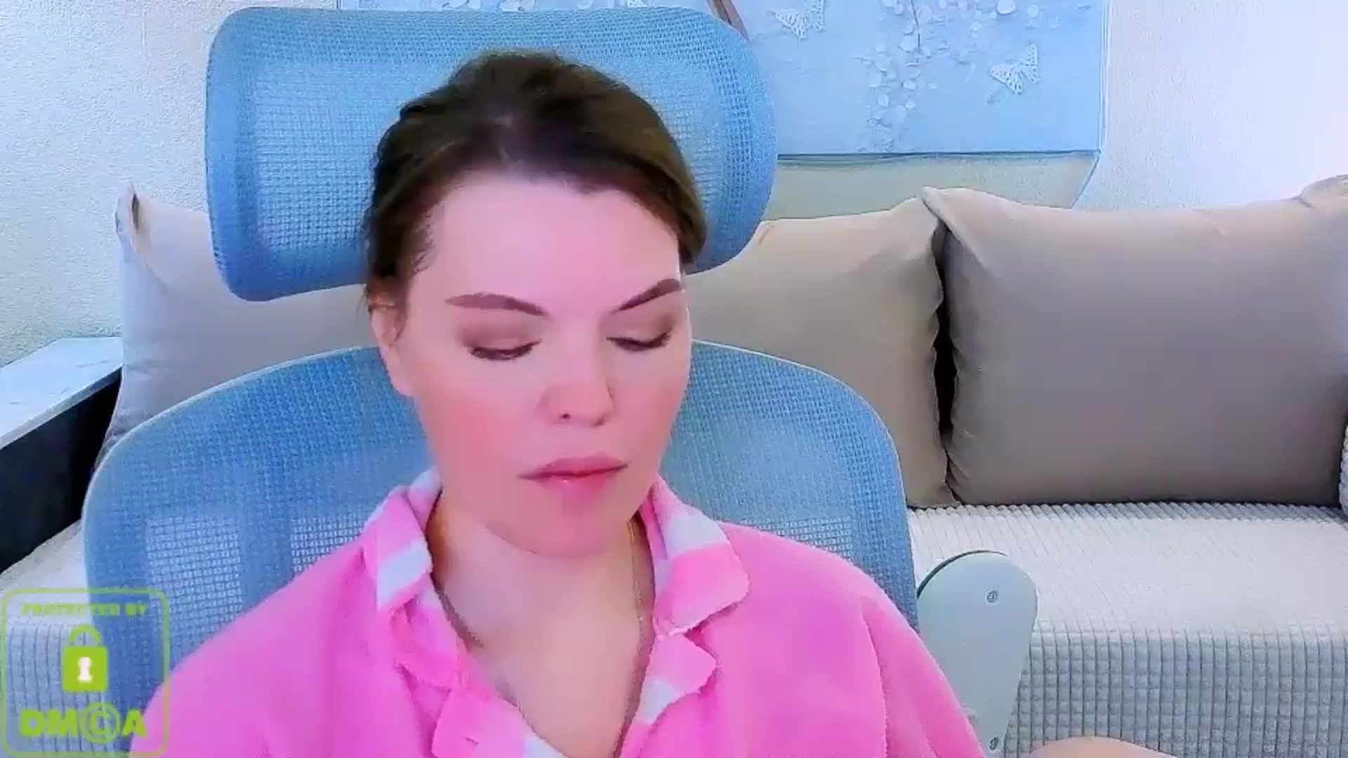 Vivia video thumbnail