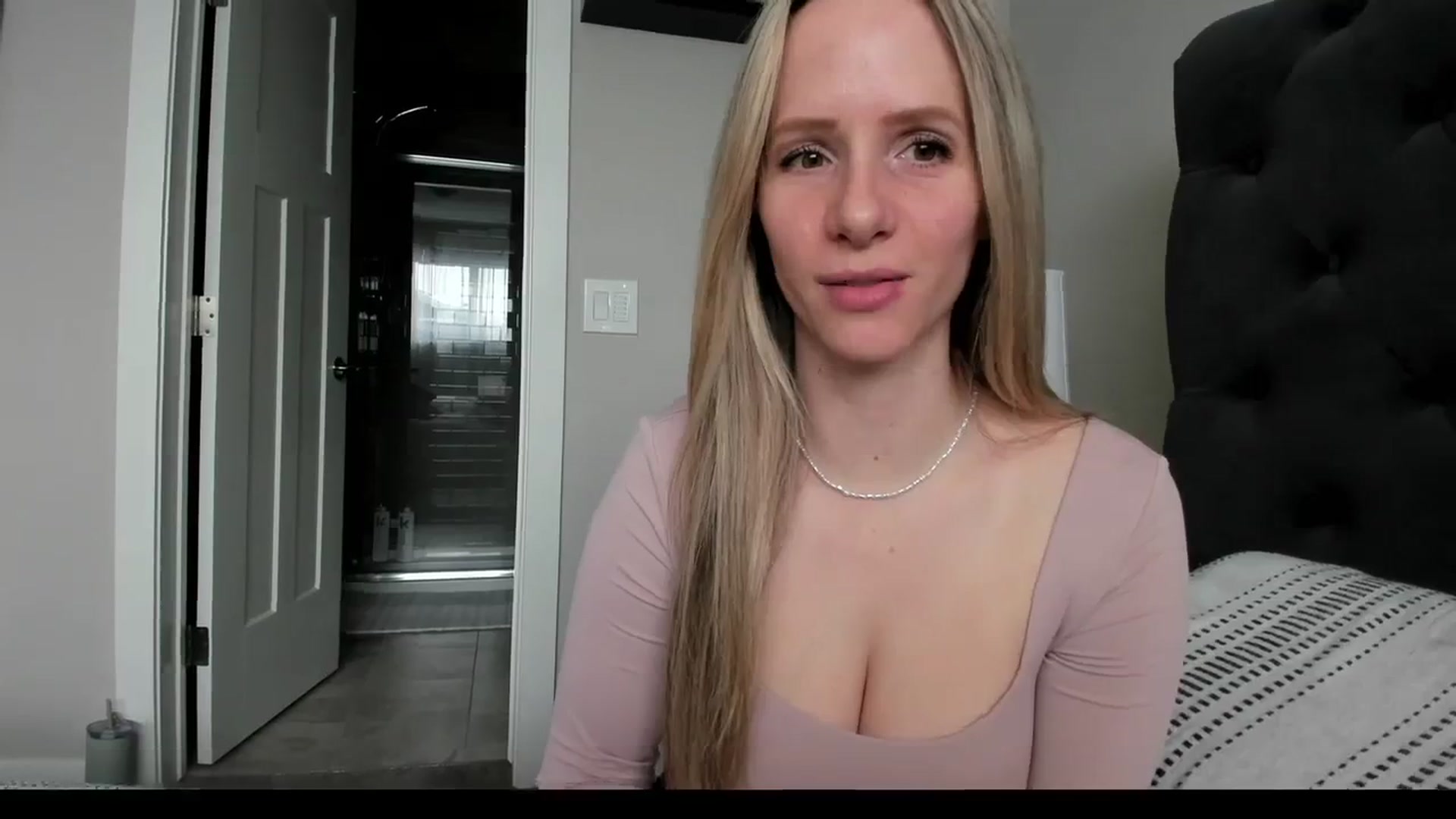 Lucylux1 video thumbnail