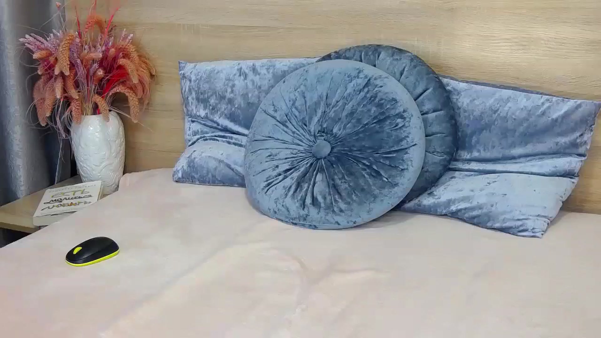 Floured video thumbnail