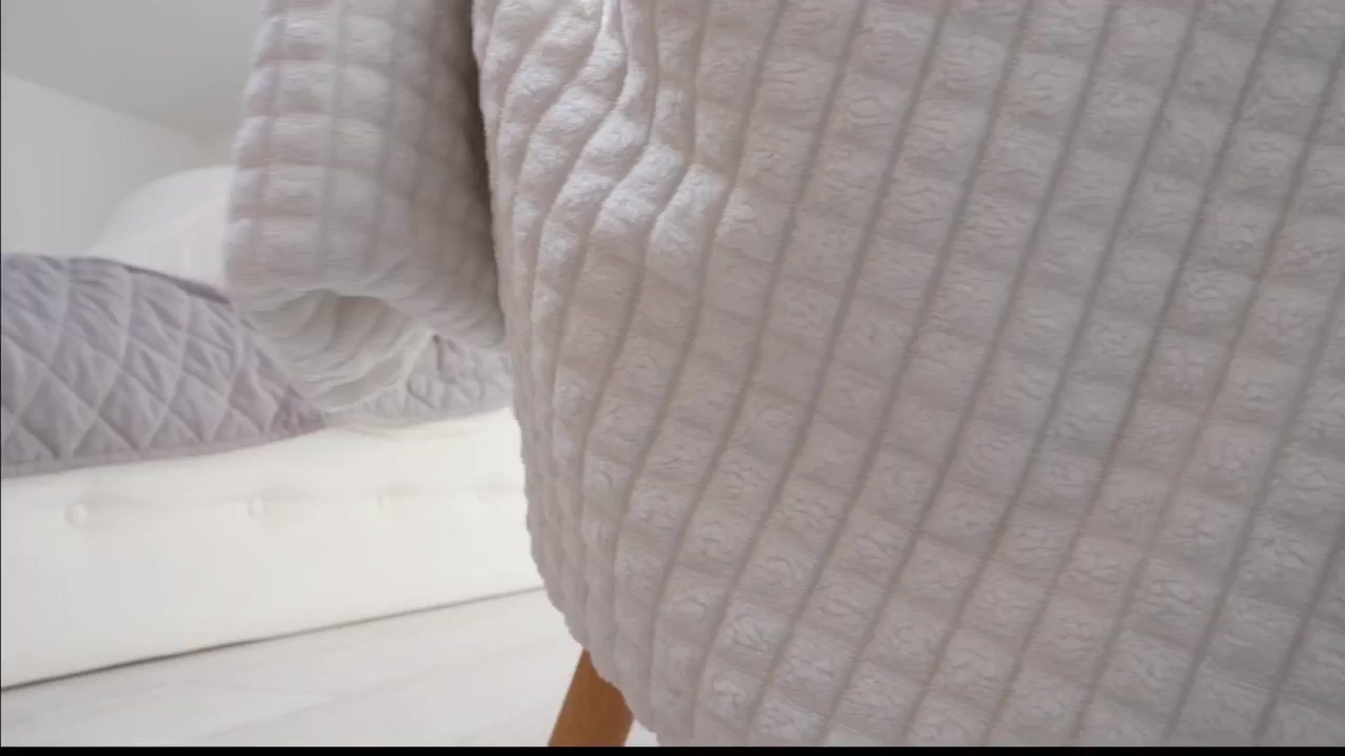 Sarah_Pink video thumbnail