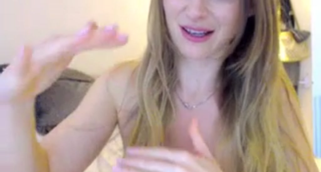 Sarah_Louise_ video thumbnail