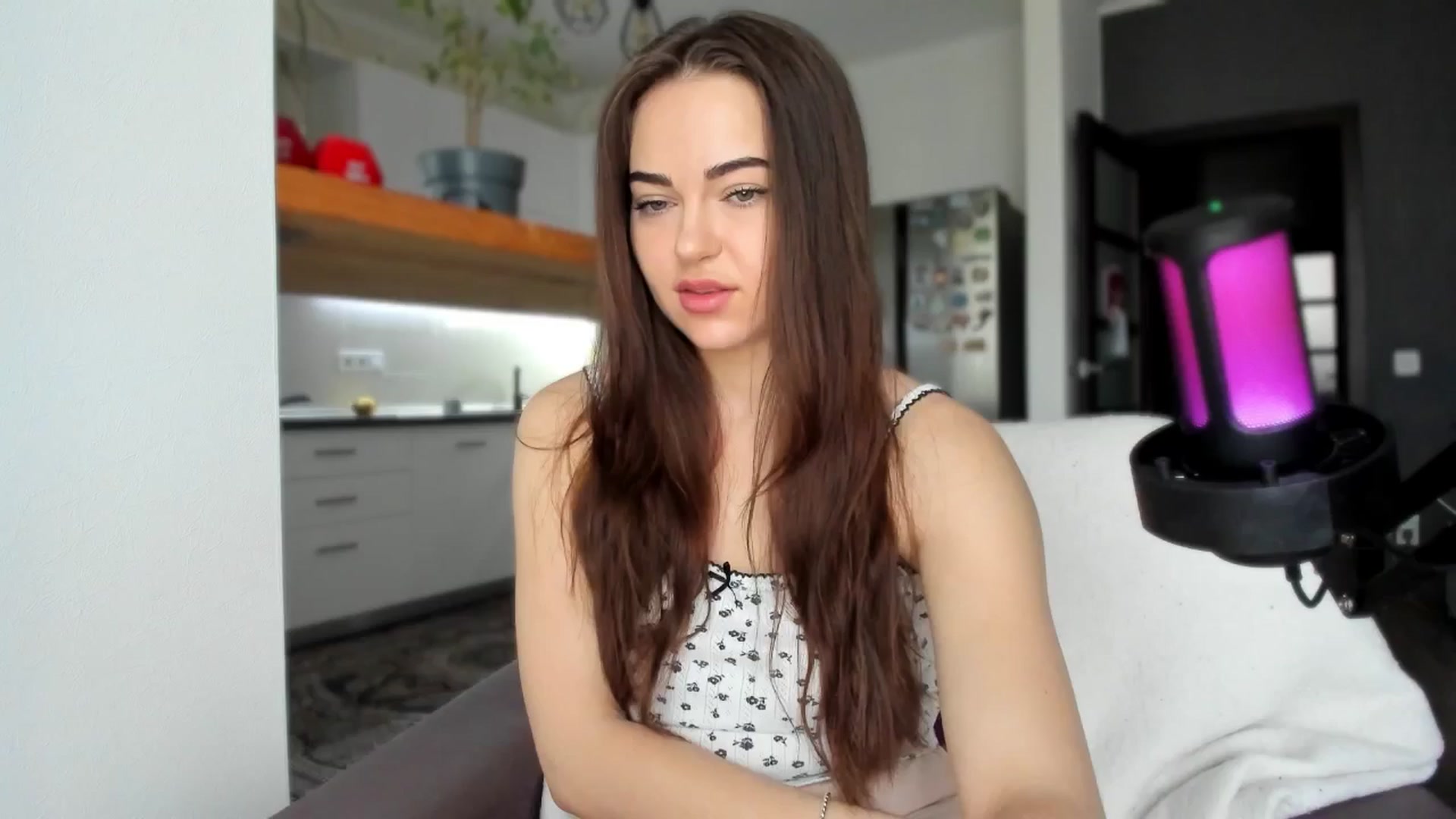 BeeTheQueen video thumbnail