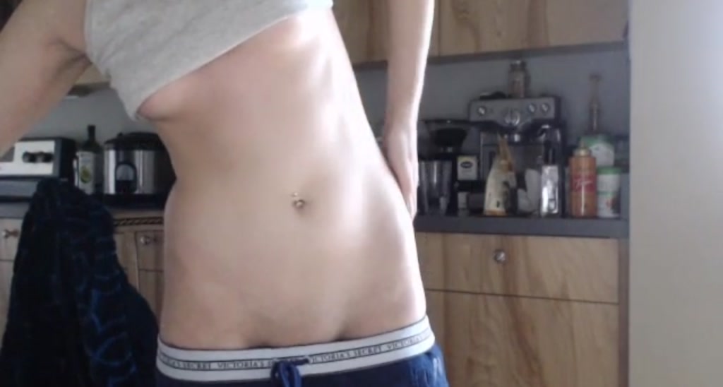 MiNNiE_B00M video thumbnail