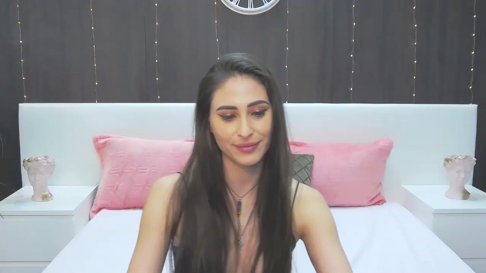 MaraHari video thumbnail