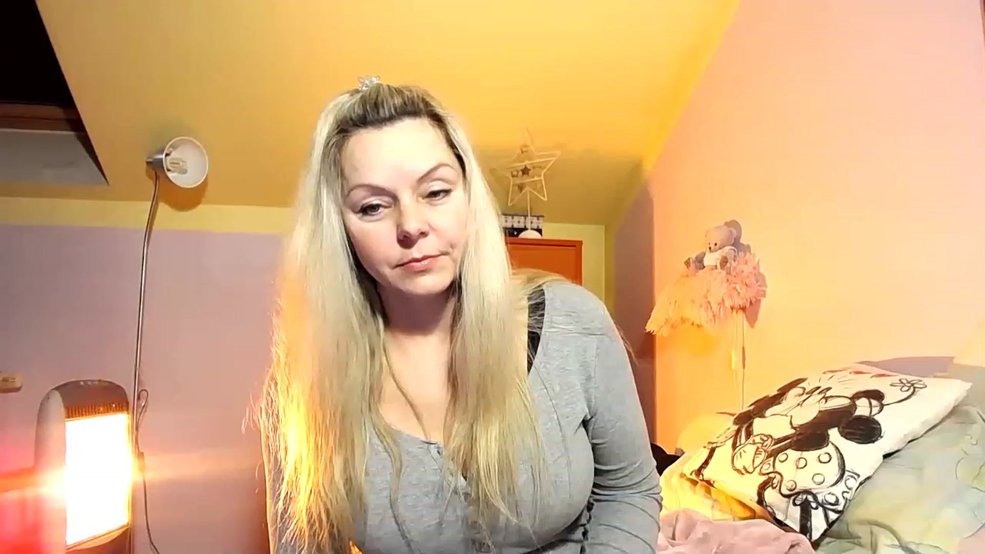 BlondeKylie video thumbnail