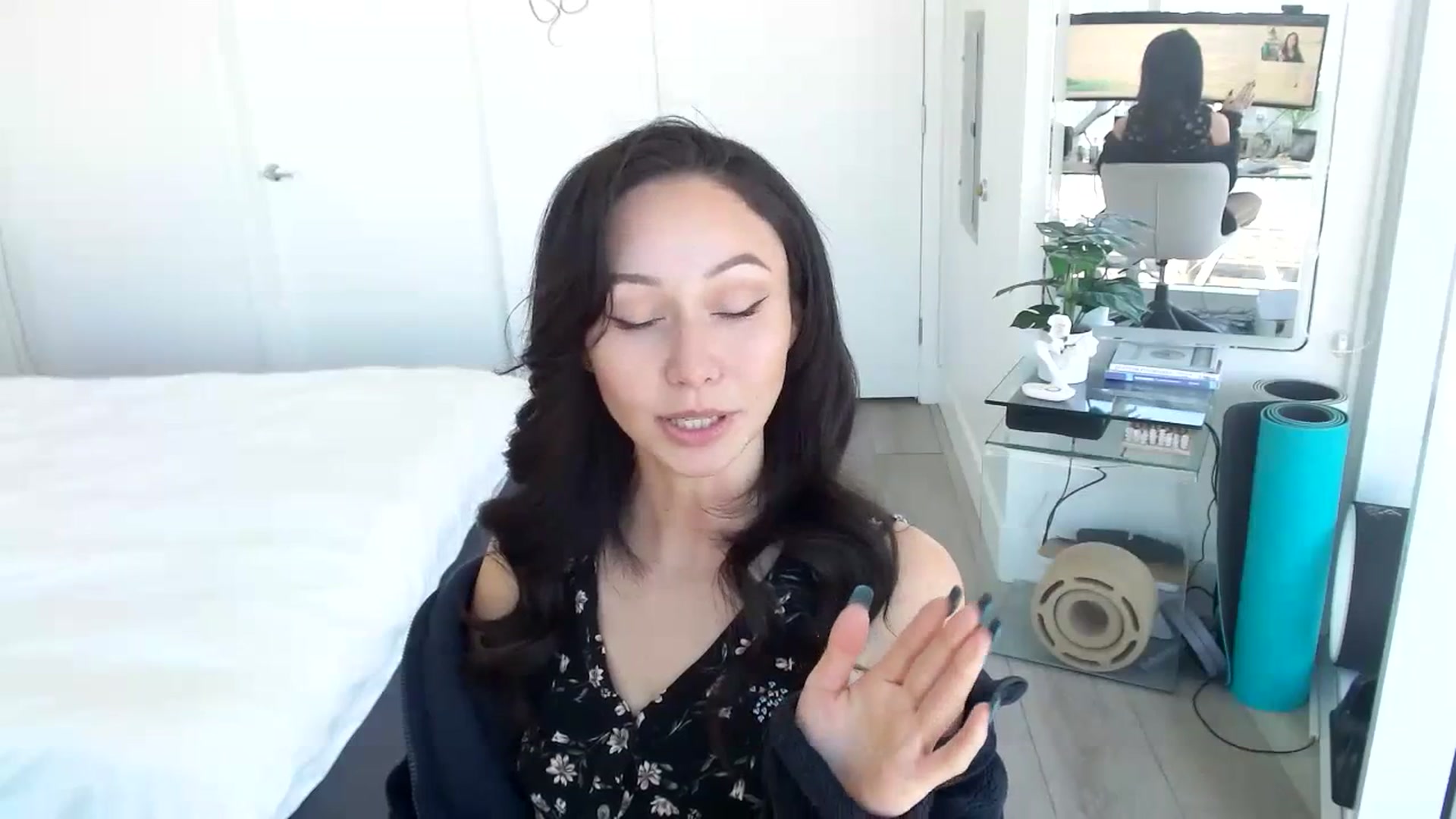 Minnie_B00 video thumbnail