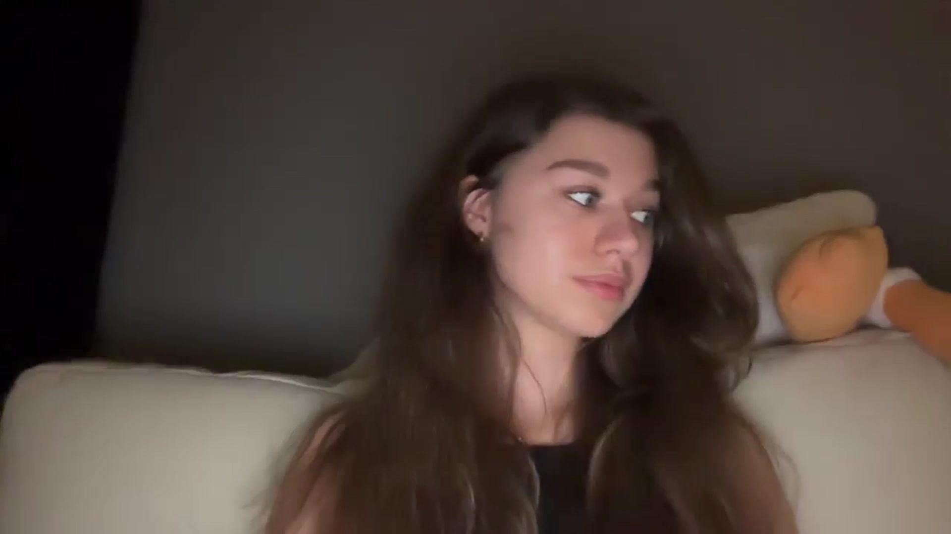 JewelReigns video thumbnail