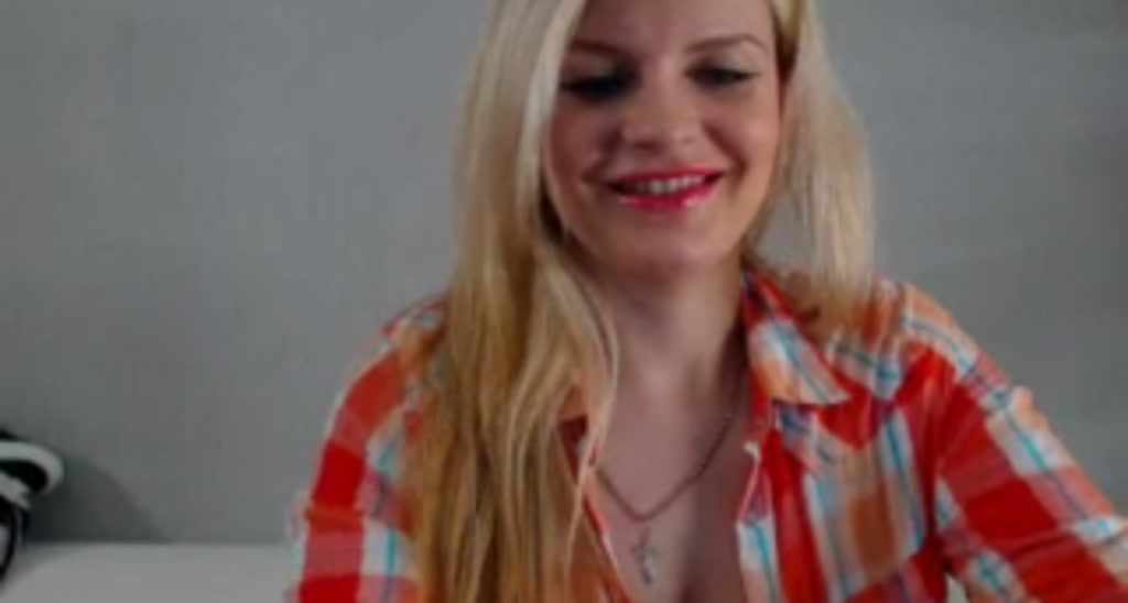 XBettyX video thumbnail
