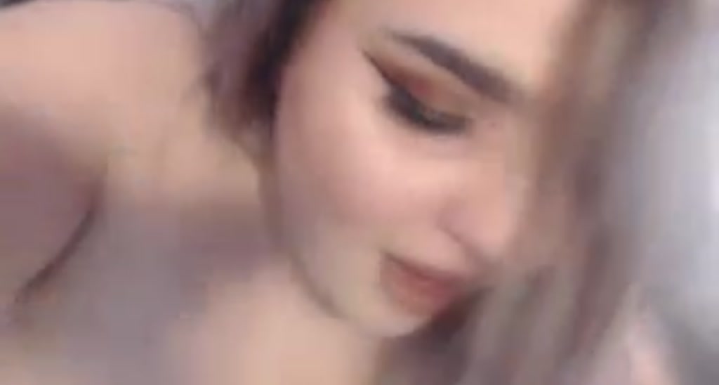 SquirtySara video thumbnail