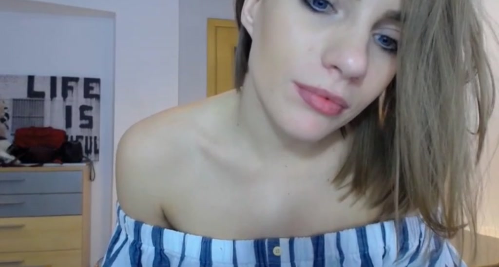 Simply_Emma video thumbnail
