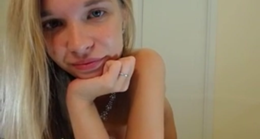 CuteDoll1995 video thumbnail
