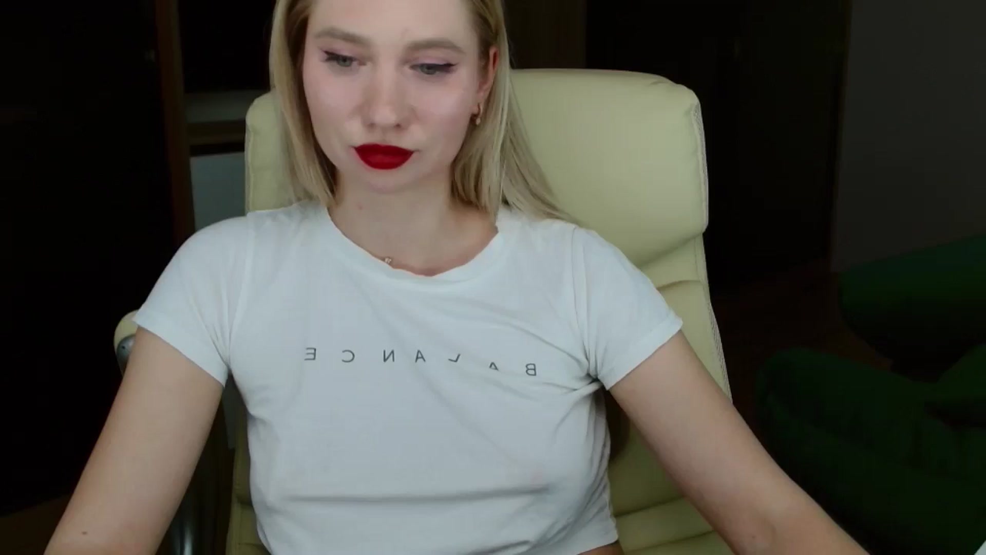 Miss_Sylvia video thumbnail