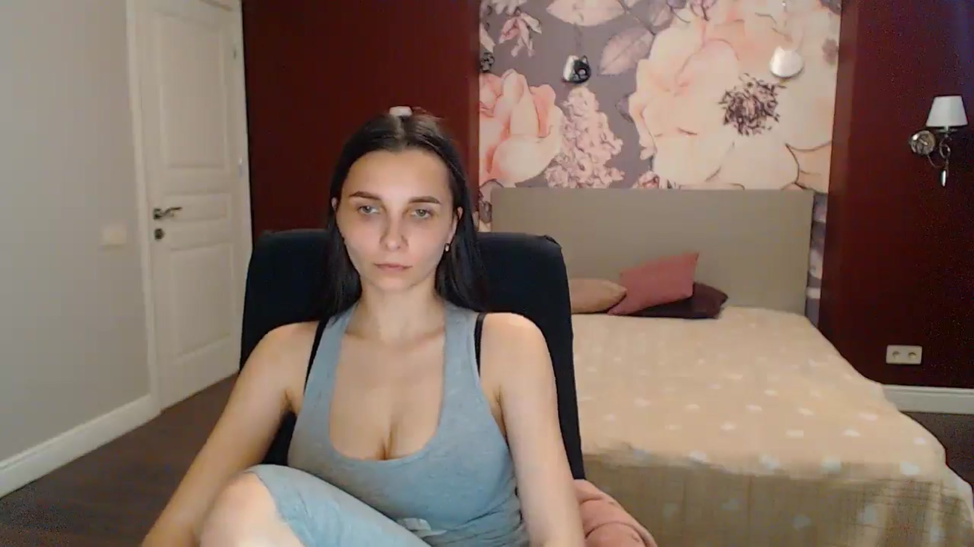 Karina_Mils video thumbnail