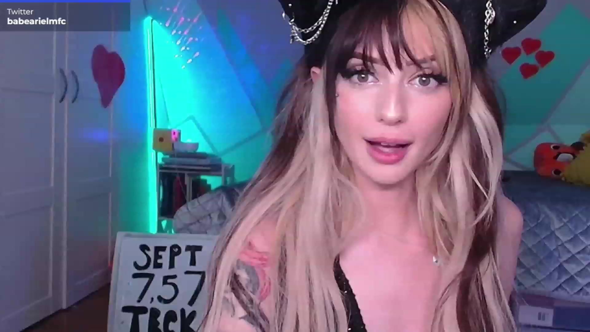 BabeAriel video thumbnail