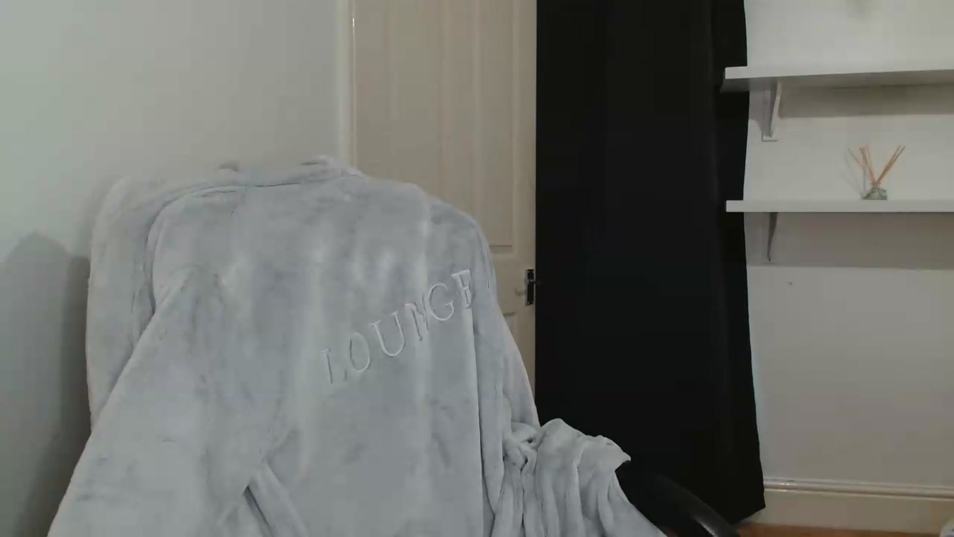 ElleBloom video thumbnail
