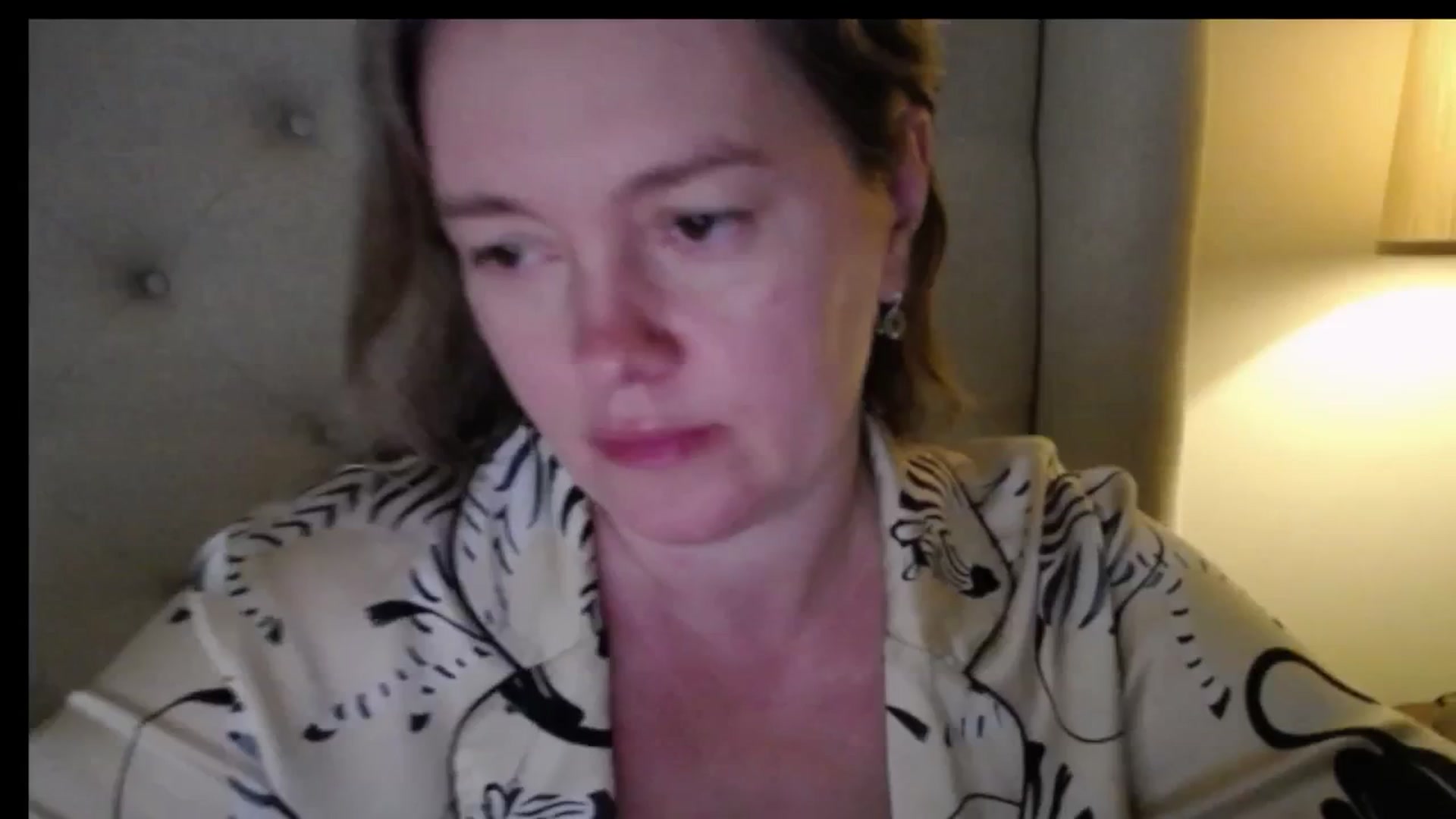 J0llye video thumbnail