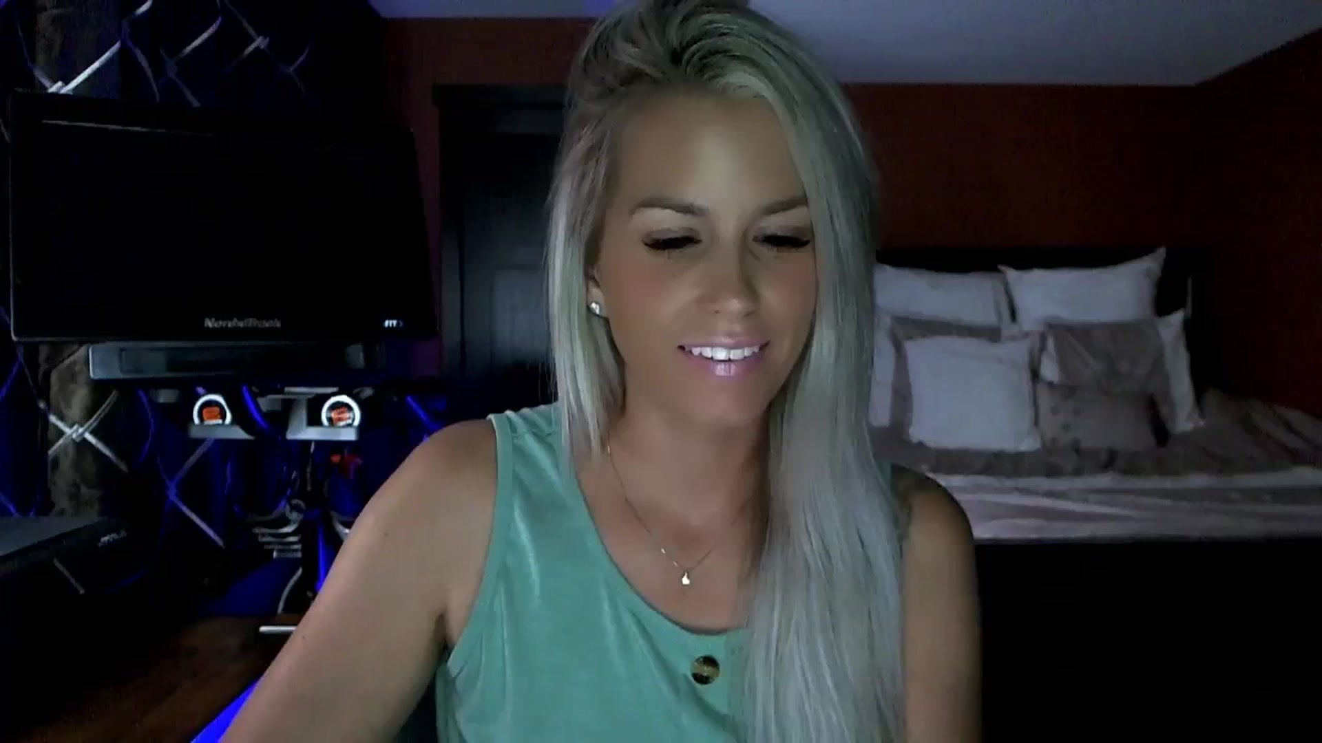 Cora9 video thumbnail