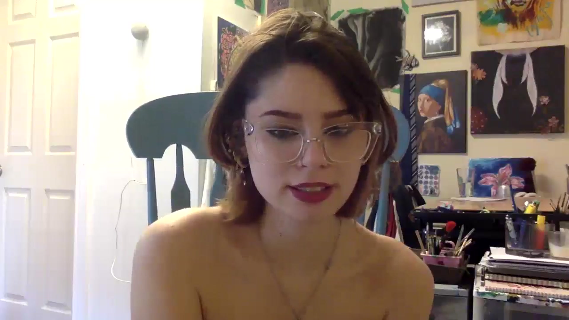 HunniBee video thumbnail