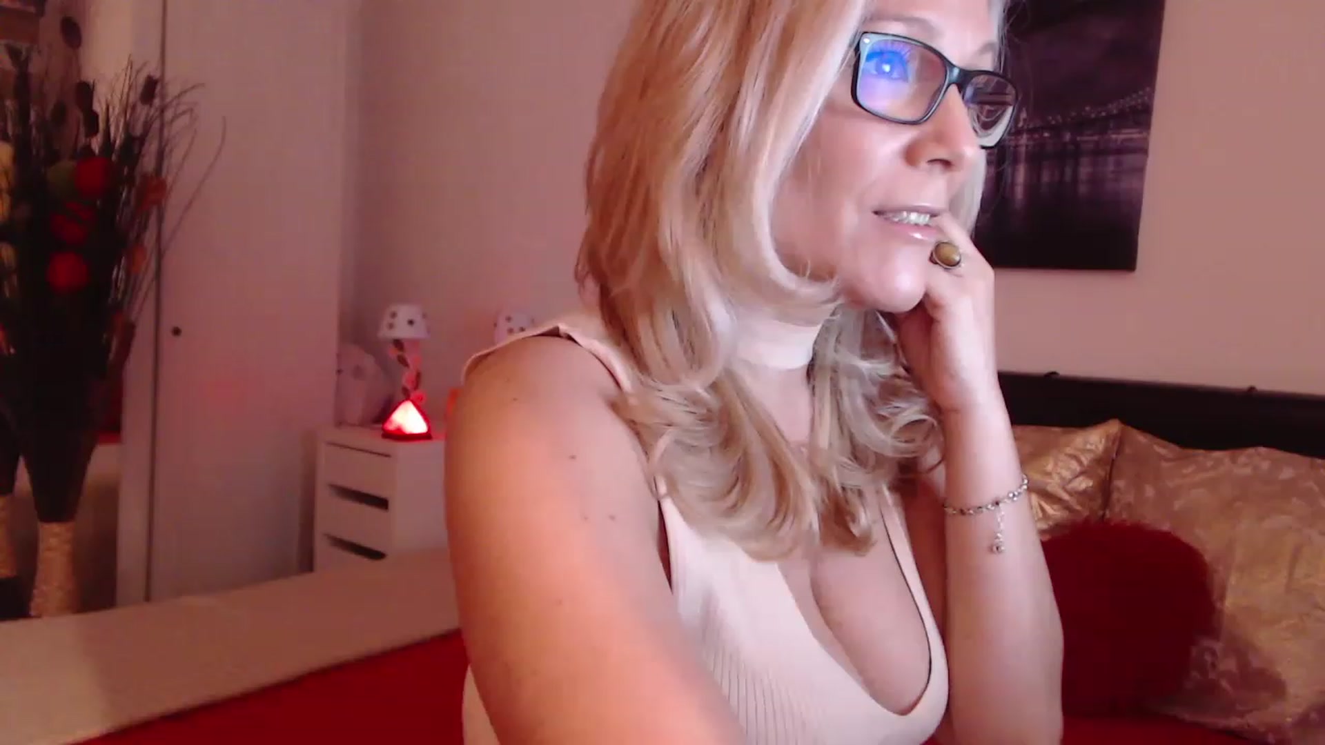 Reeya71 video thumbnail