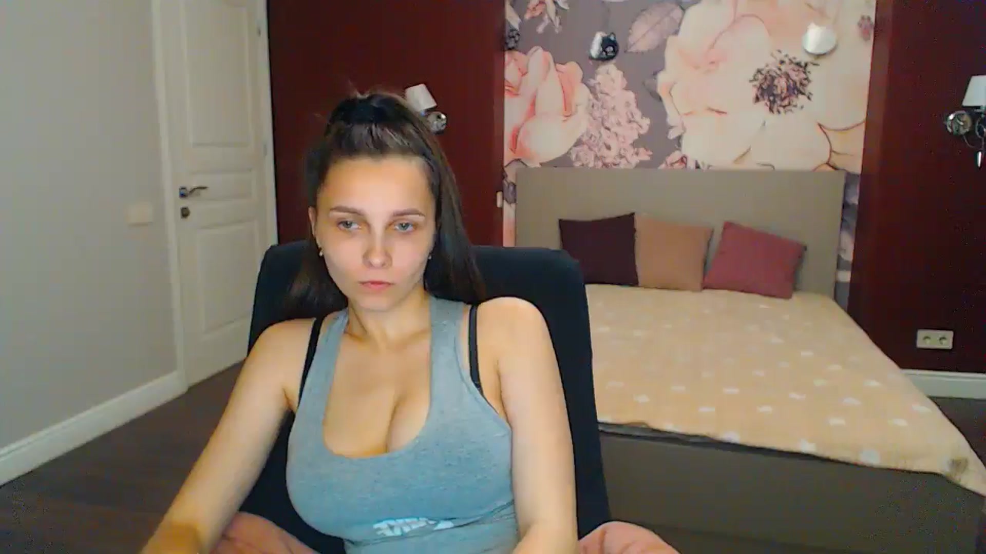 Karina_Mils video thumbnail