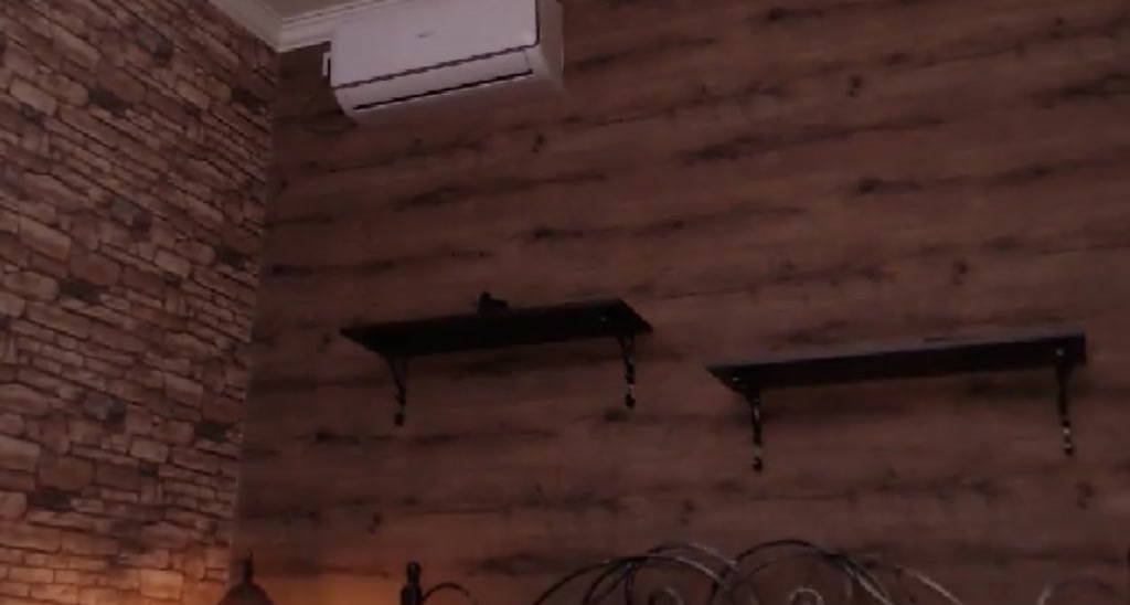 HoneySue video thumbnail