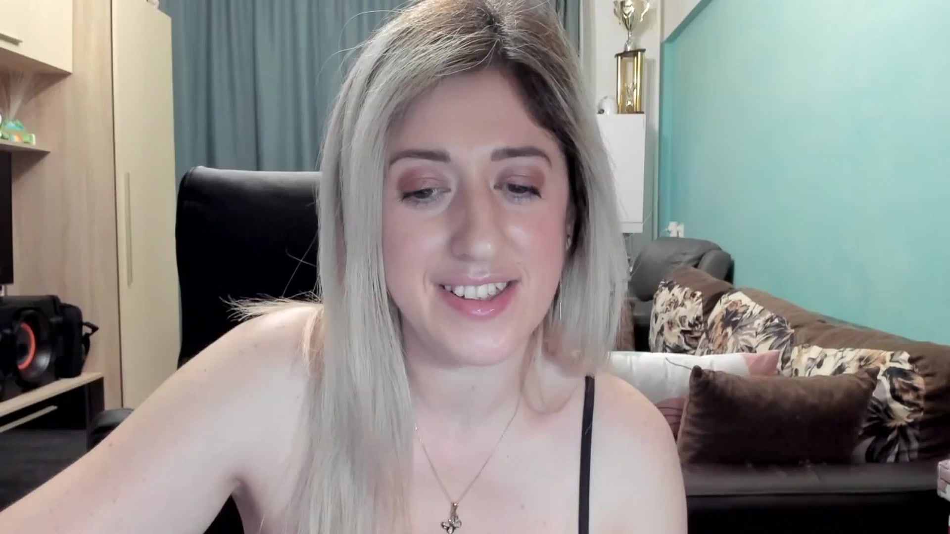 SweetDelia_ video thumbnail
