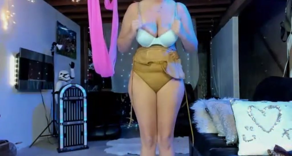 Jayde video thumbnail