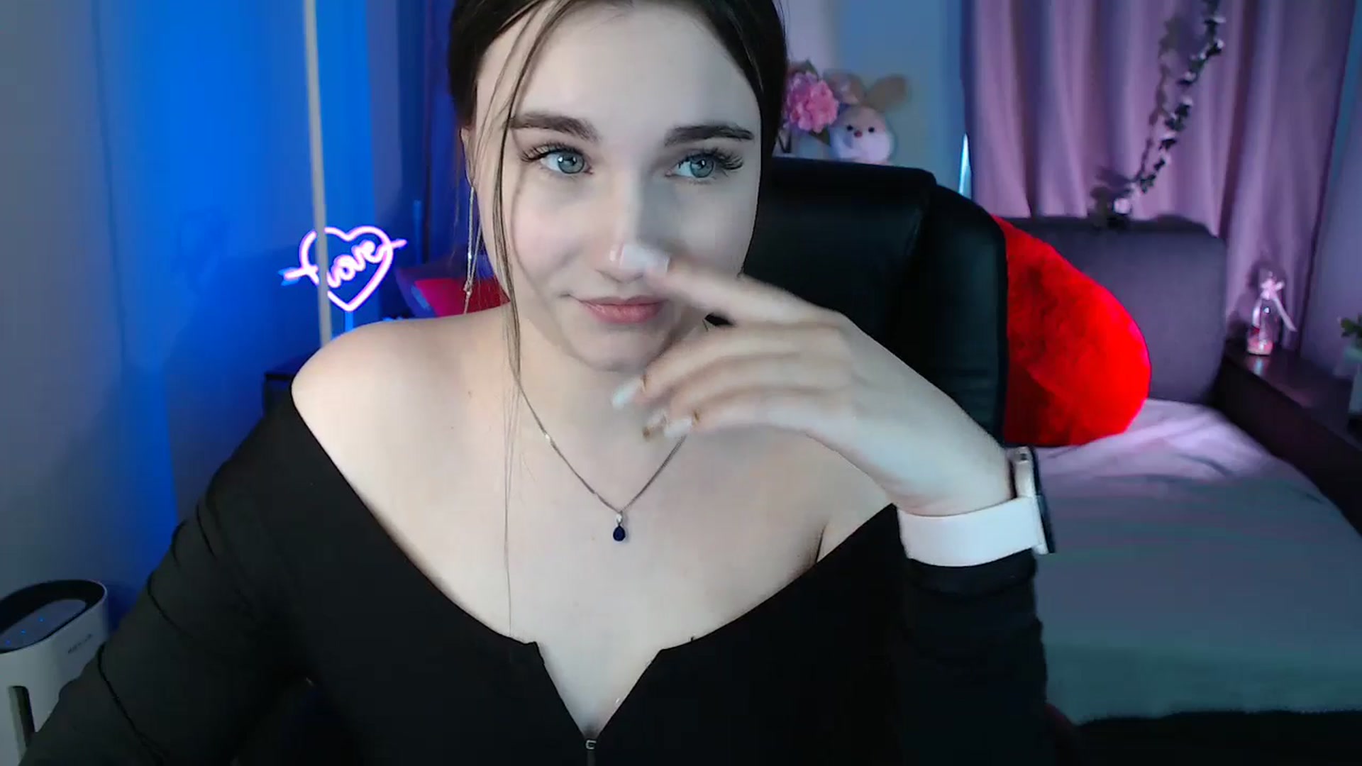 LaneyGrey video thumbnail