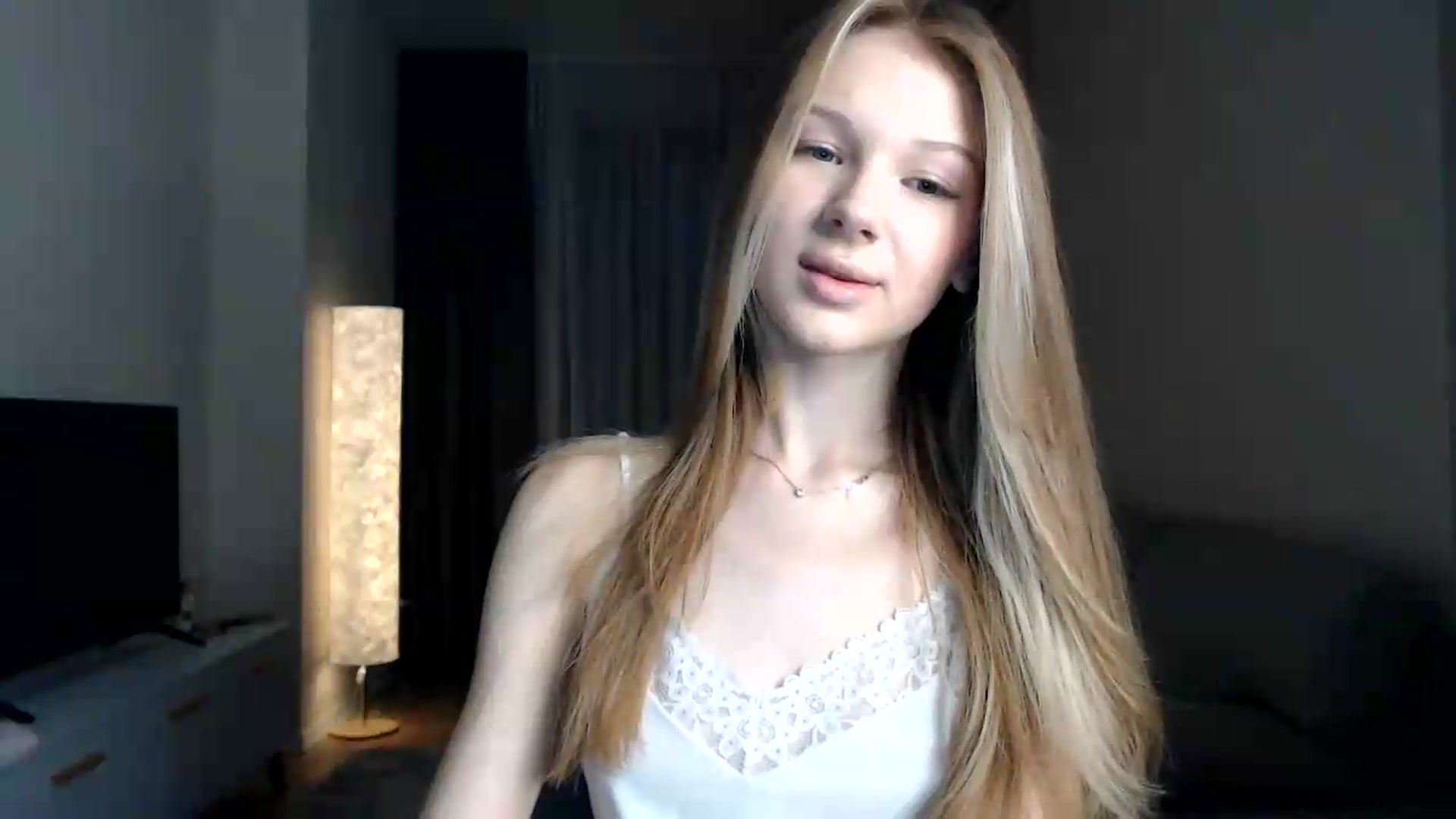 CuteBlonde video thumbnail