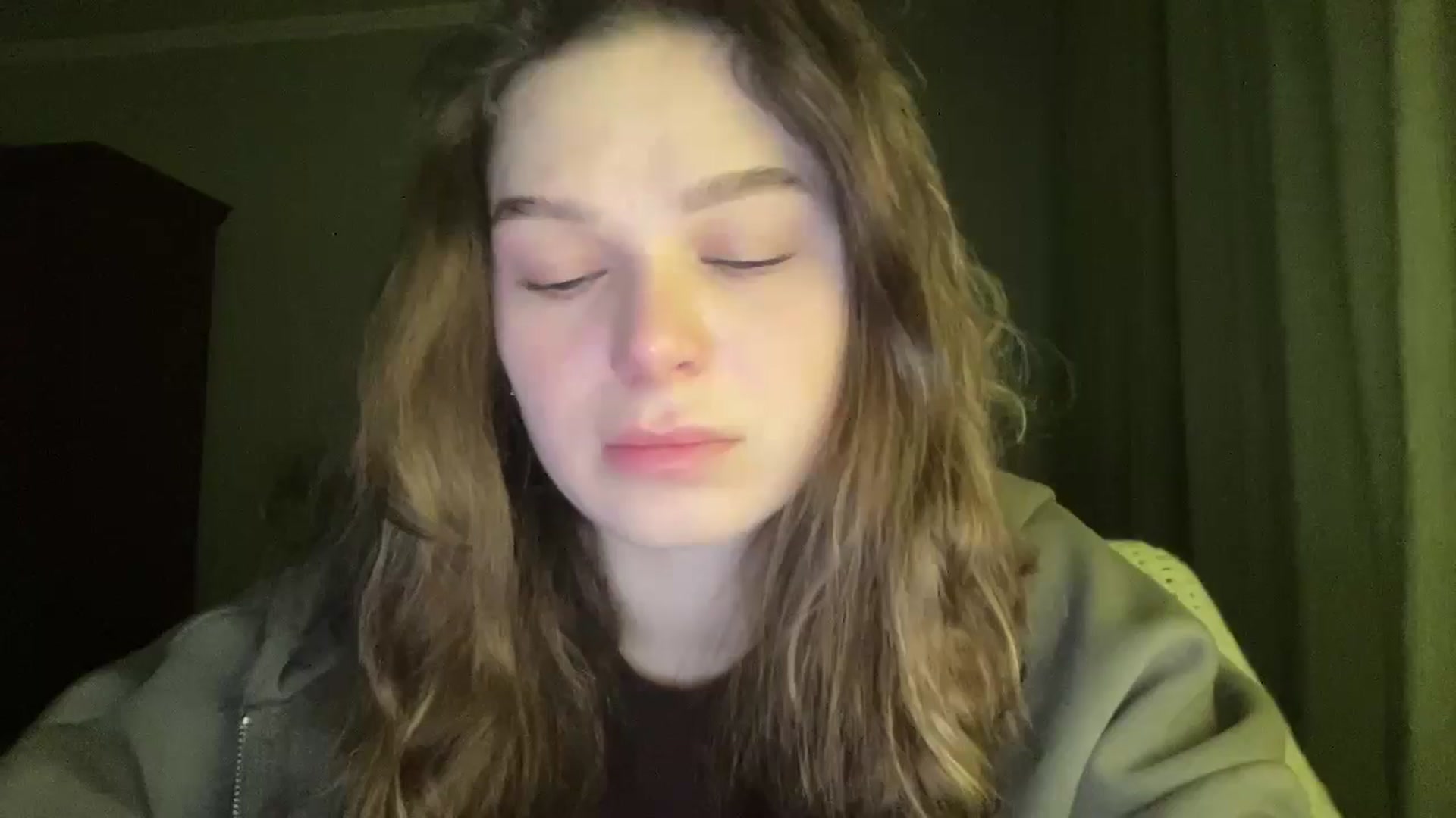 HeyAlisa video thumbnail