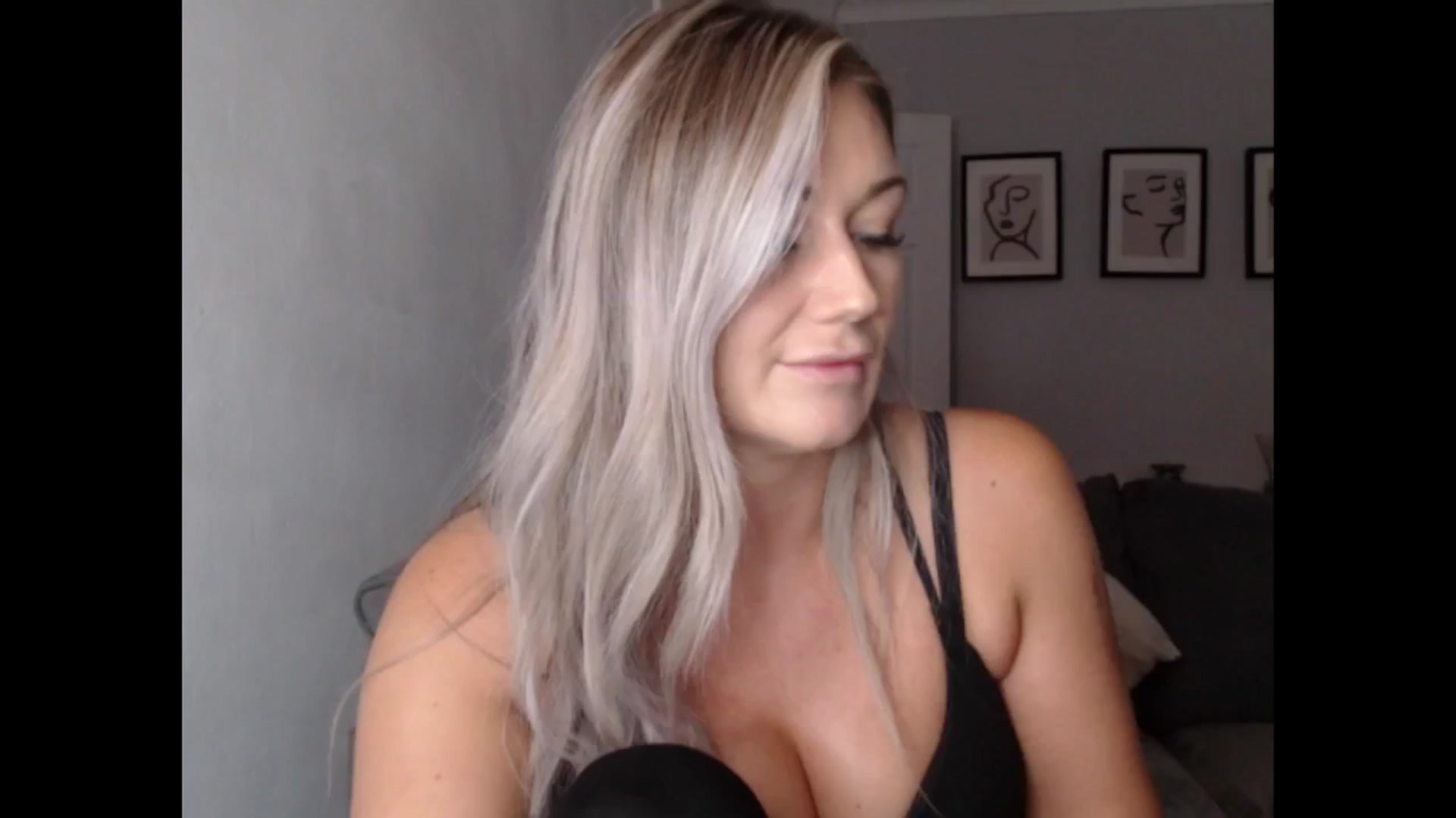 LovelyLucy25 video thumbnail