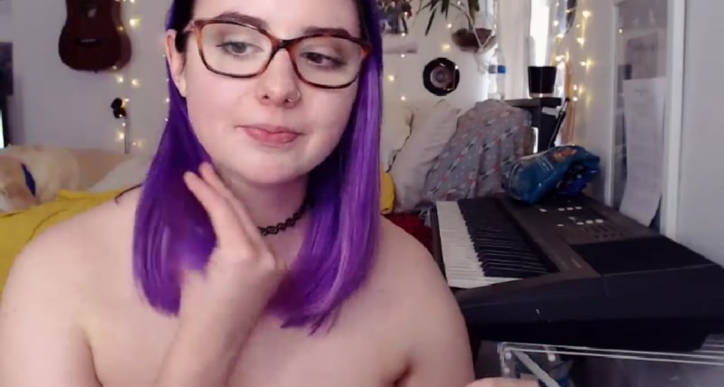 MaePeach video thumbnail