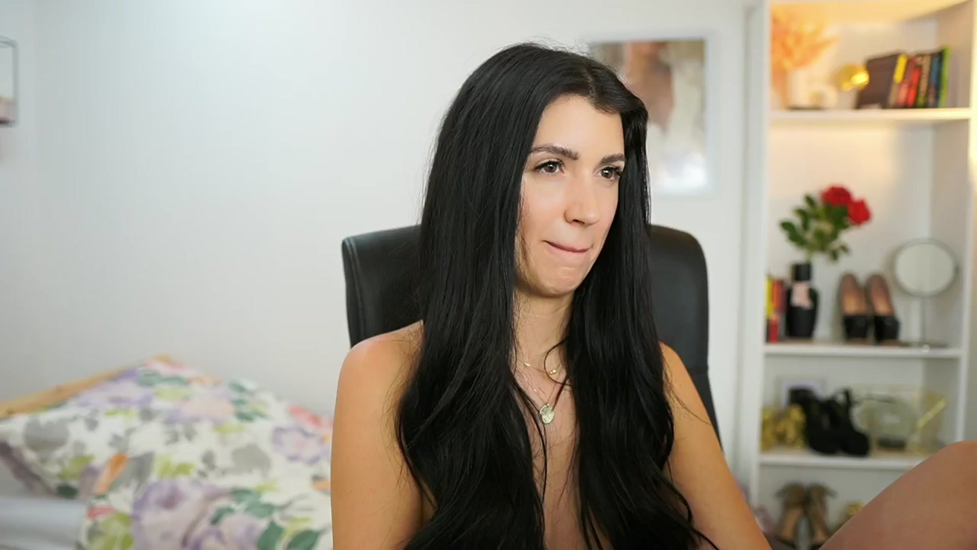 Julia_Roca video thumbnail