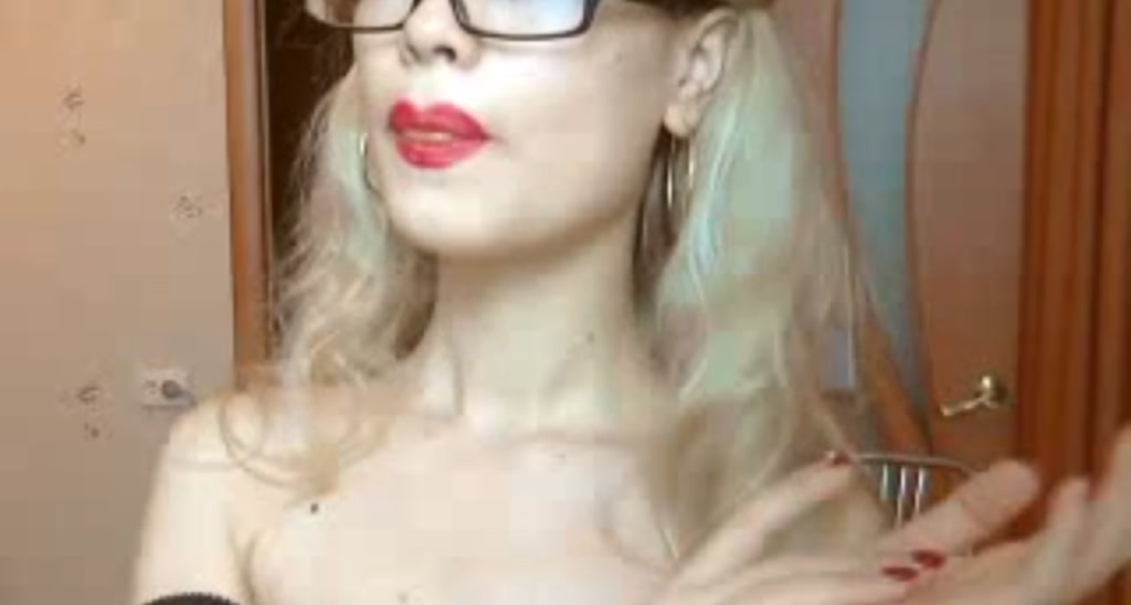 MissDelicia video thumbnail