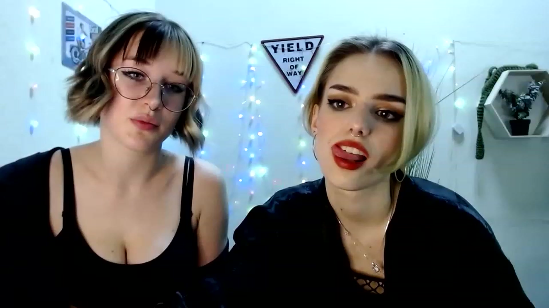 Spicy_X video thumbnail