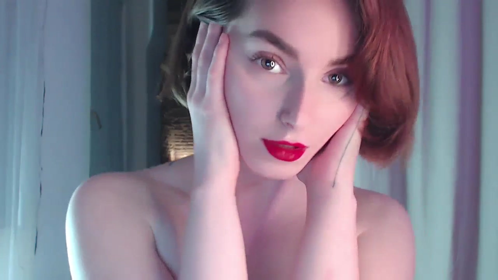 Red_Lips_Girl video thumbnail