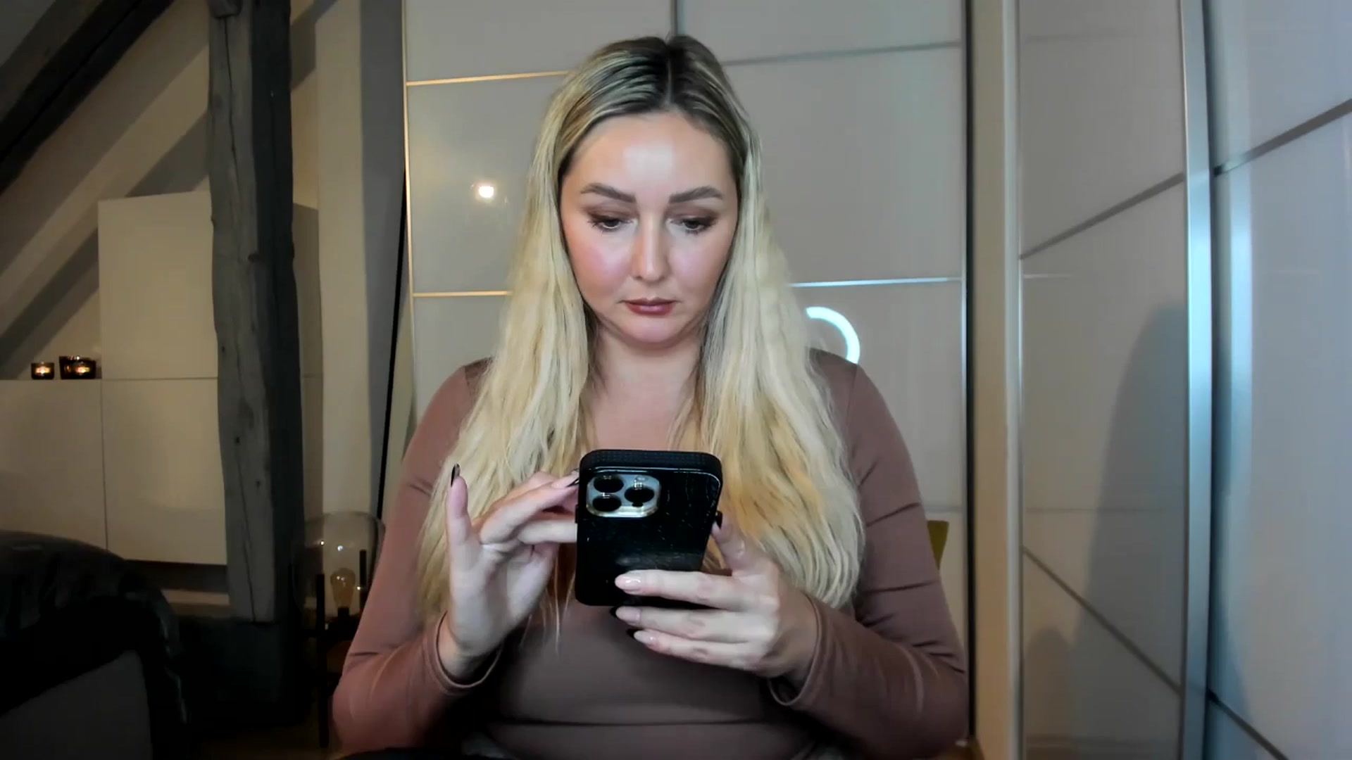 Mi_Ha video thumbnail