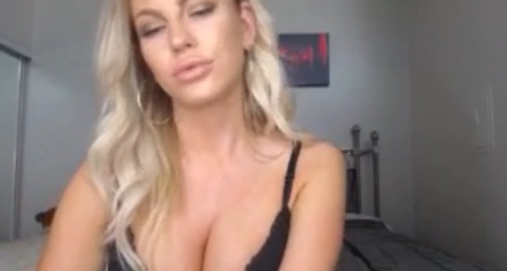 XxRoxieButton video thumbnail