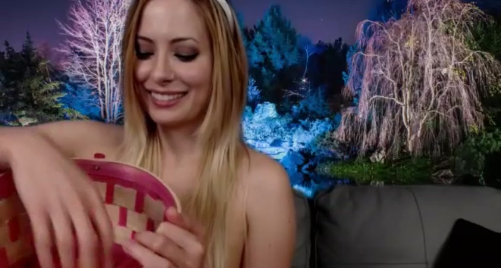 LaceyBlack video thumbnail