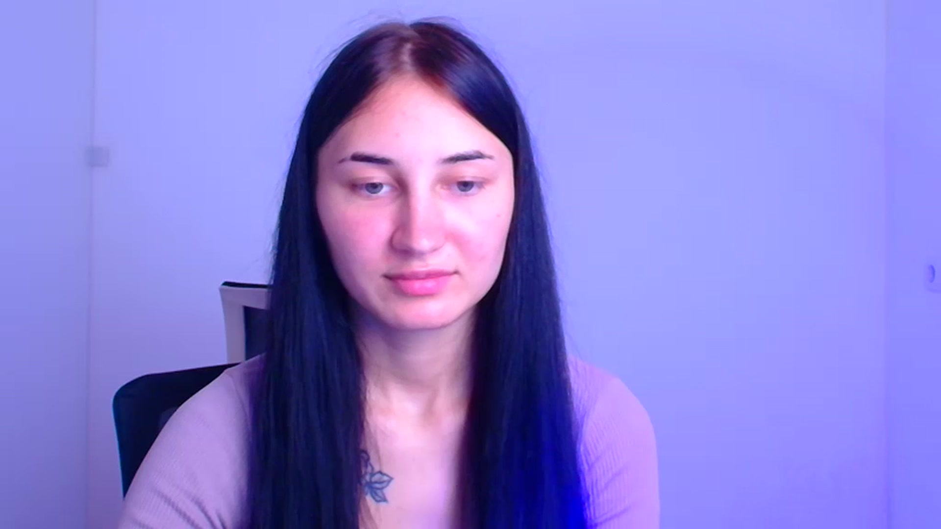 Kiss_mia_ video thumbnail