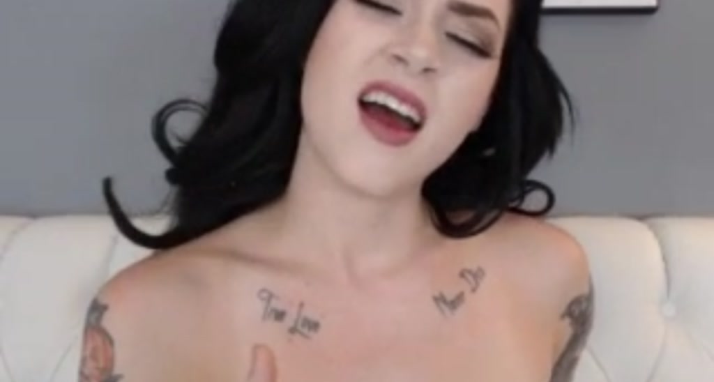 Jenna_Kitten video thumbnail