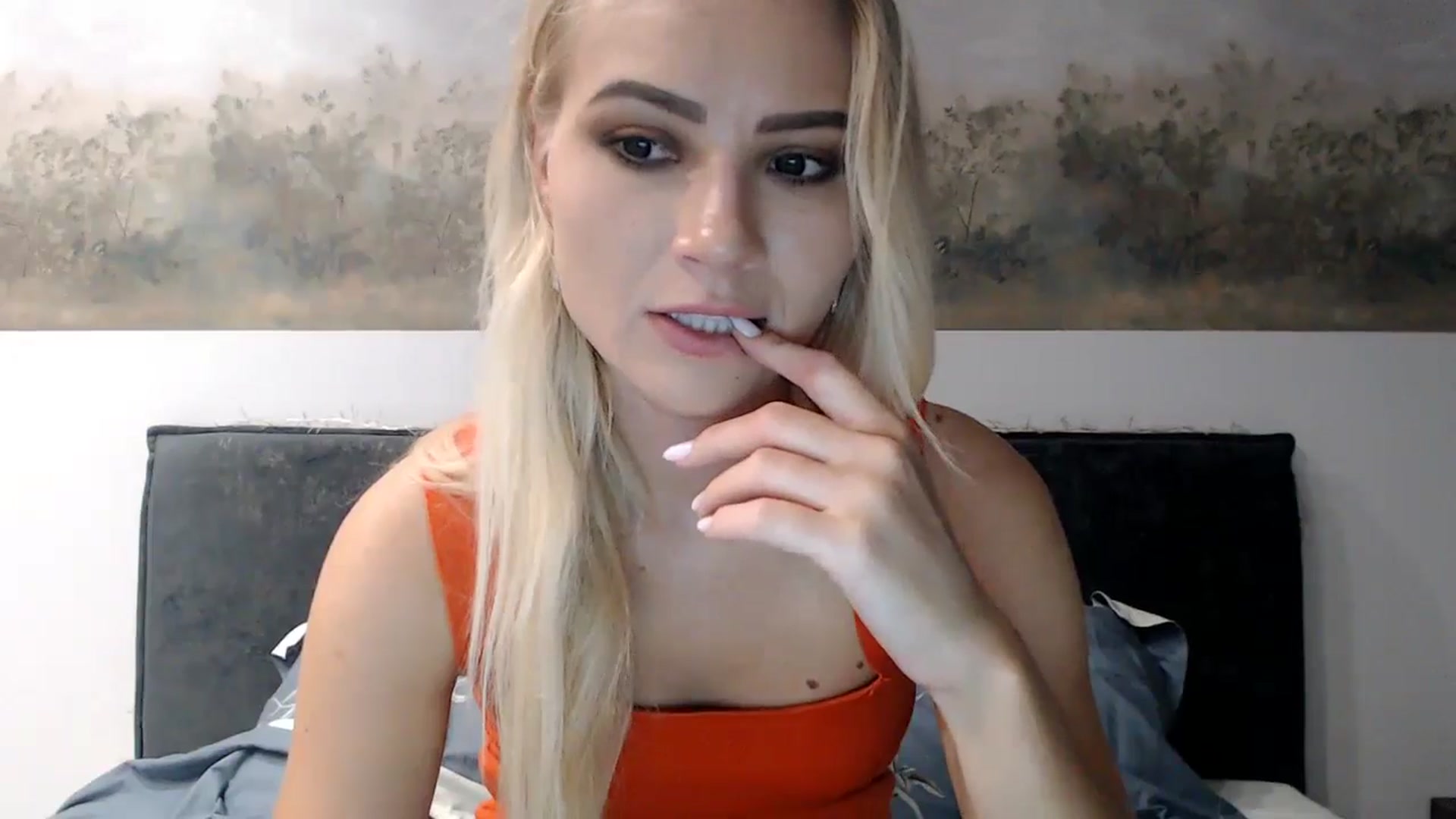 fiancee video thumbnail