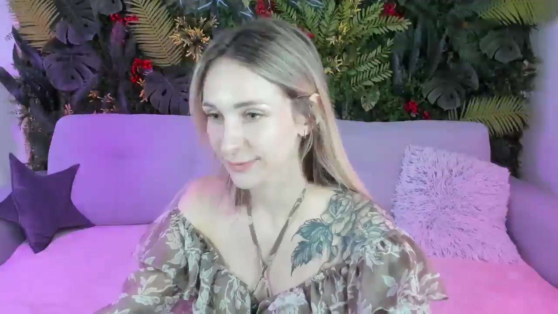 Horny_Blond video thumbnail