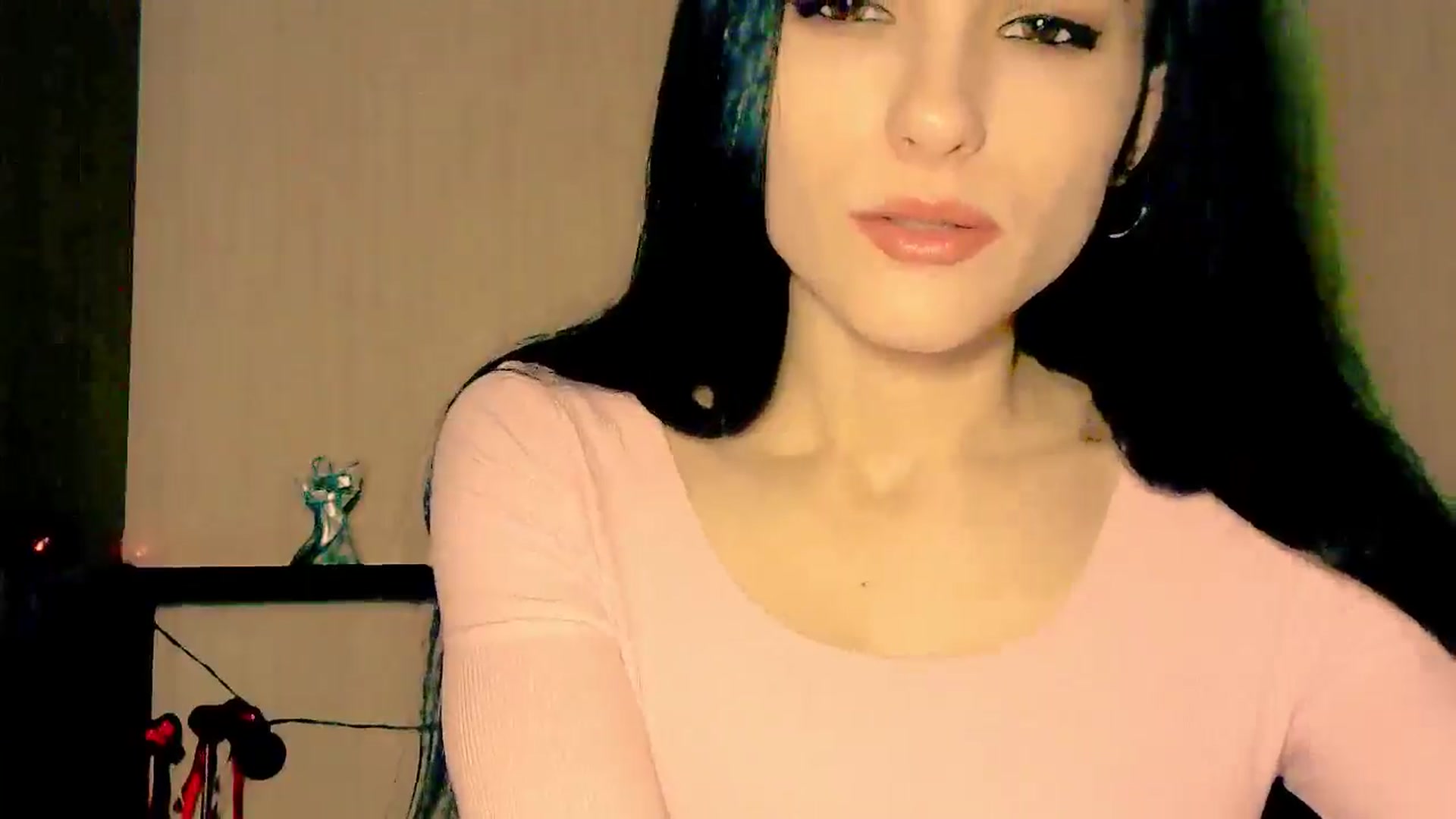 Frioninny video thumbnail