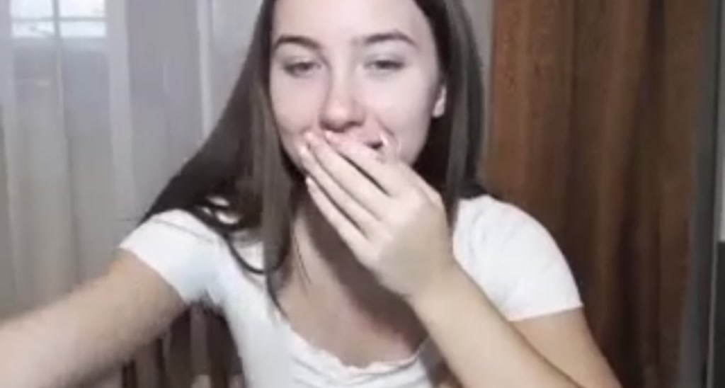 Ellie_18_ video thumbnail