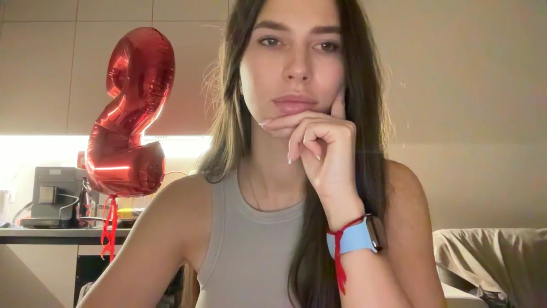 kissfreeze video thumbnail