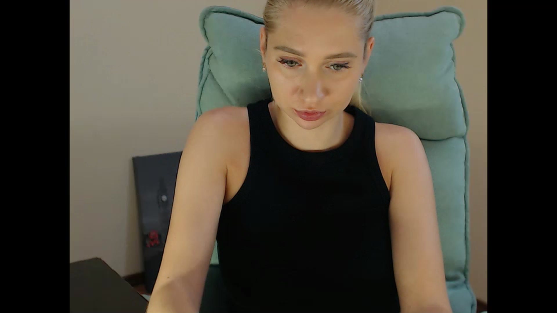 Miss_Sylvia video thumbnail